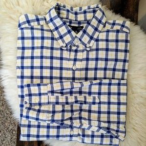 Mens slim fit medium Gap plaid shirt